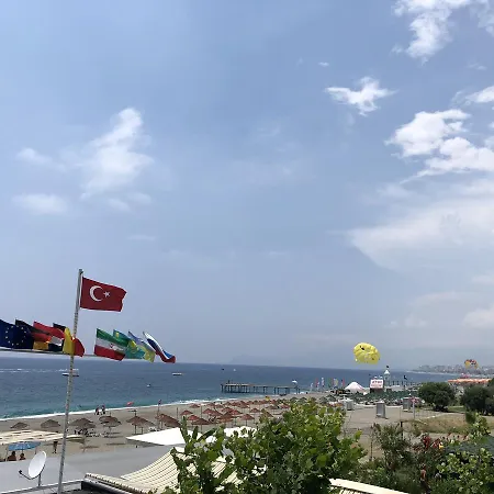 Апартаменты Seaside *